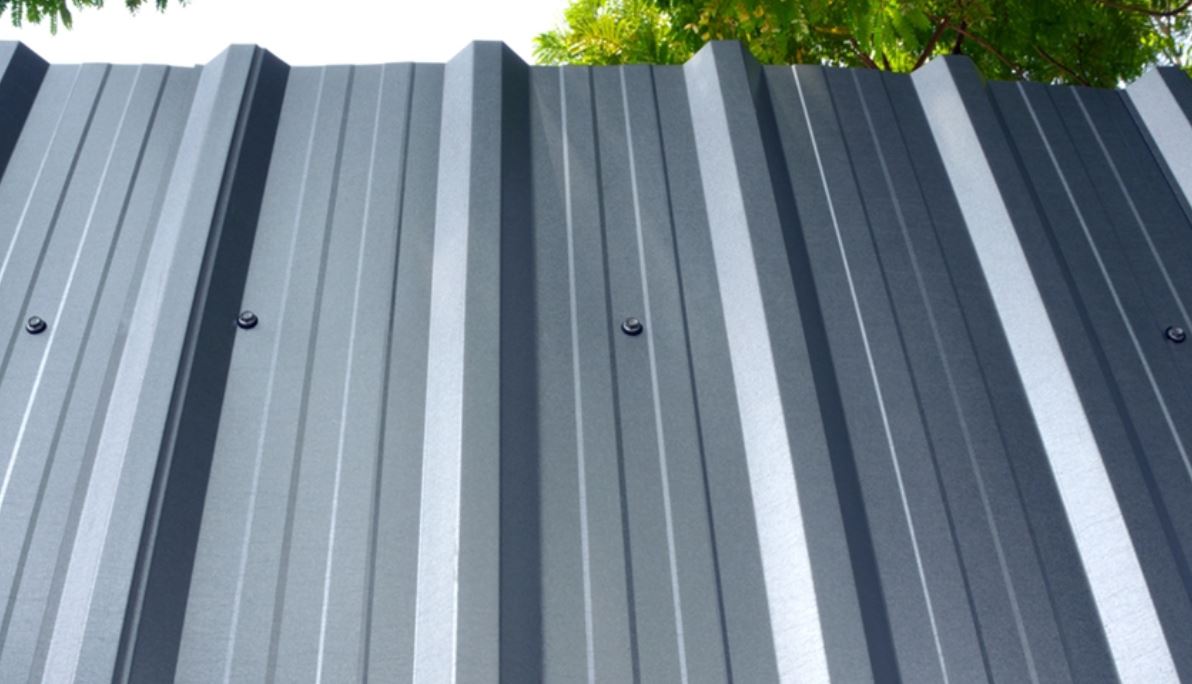 Tôn Olympic cách nhiệt 6 sóng màu ghi xám mang lại giá trị thẩm mỹ cao