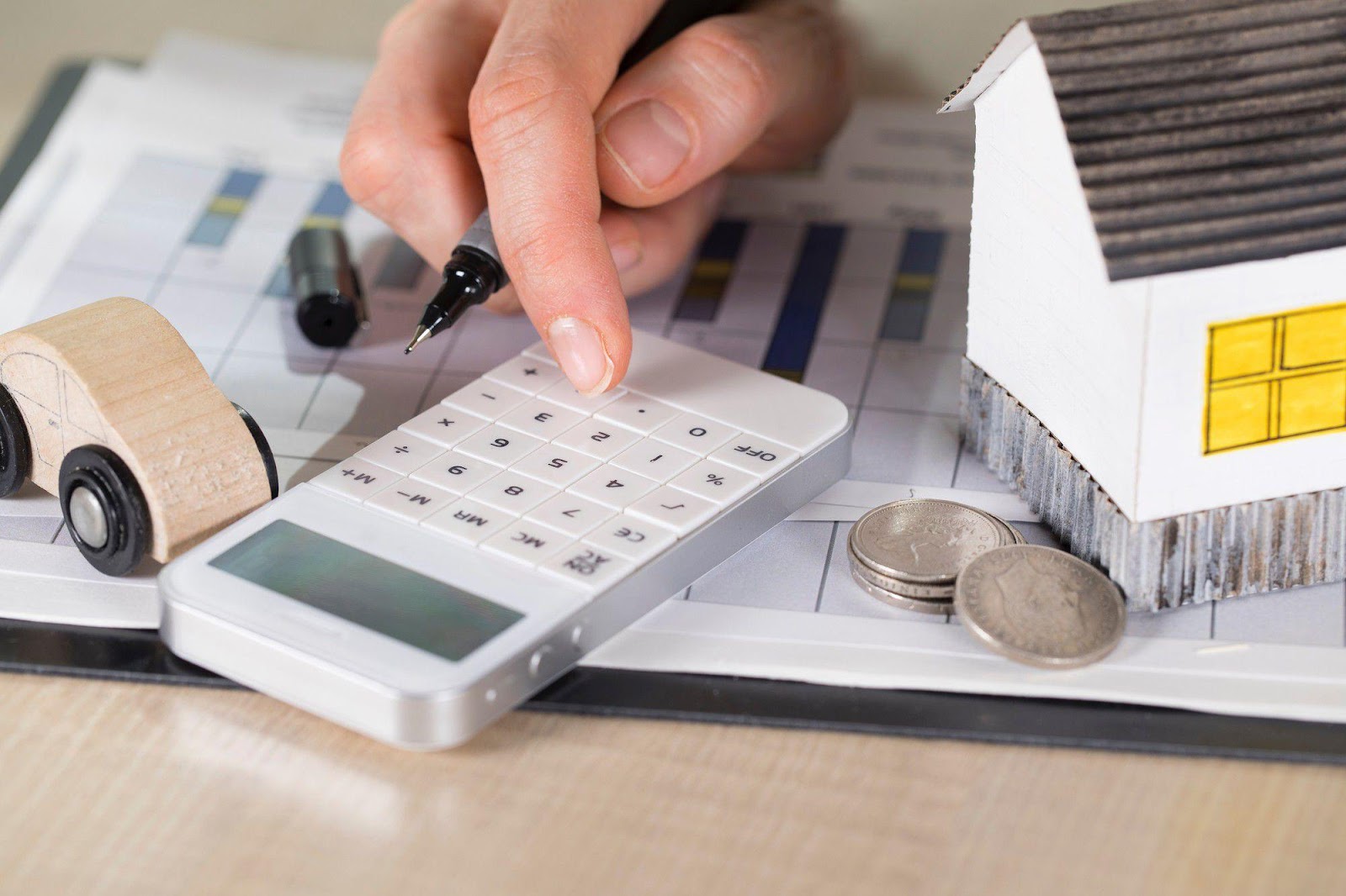 Tùy vào diện tích xây dựng và loại vật liệu mà chi phí thi công sẽ có sự khác biệt