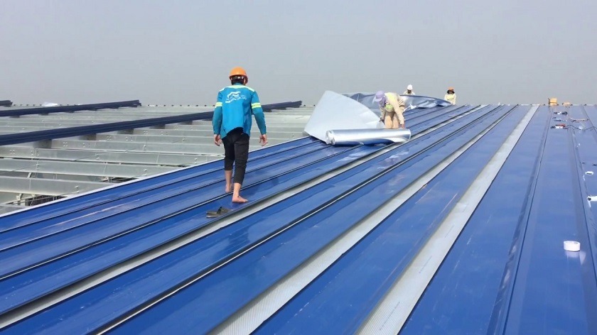 Nhân công lợp mái tôn
