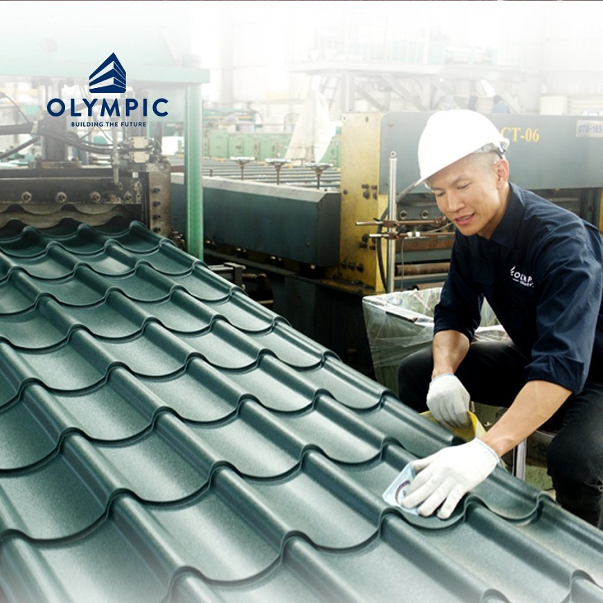 Lớp sơn bề mặt của tôn lạnh Olympic còn được thiết kế để tăng cường độ sáng bóng và khả năng bức xạ nhiệt