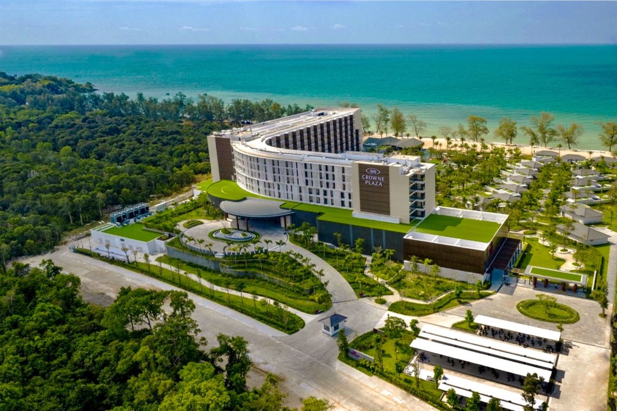 Khách sạn Crowne Plaza Phú Quốc