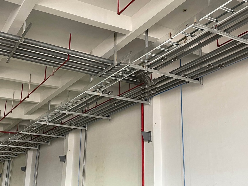 Ống thép mạ kẽm vừa có khả năng chịu lực, vừa có khả năng uốn nắn tốt nên được dùng để làm hệ thống ống thông khí
