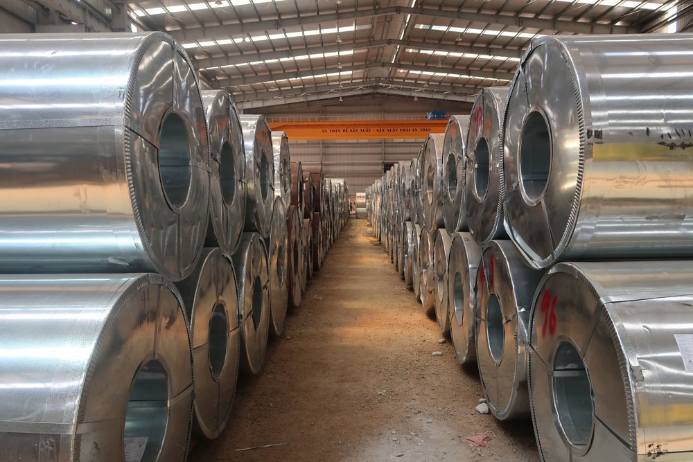 Sản phẩm thép cuộn cán nguội được đóng gói, kỹ lưỡng trước khi xuất xưởng