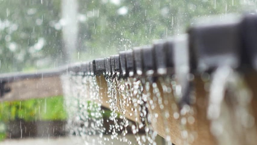 Mái hiên là nơi che mưa chắn nắng cho công trình