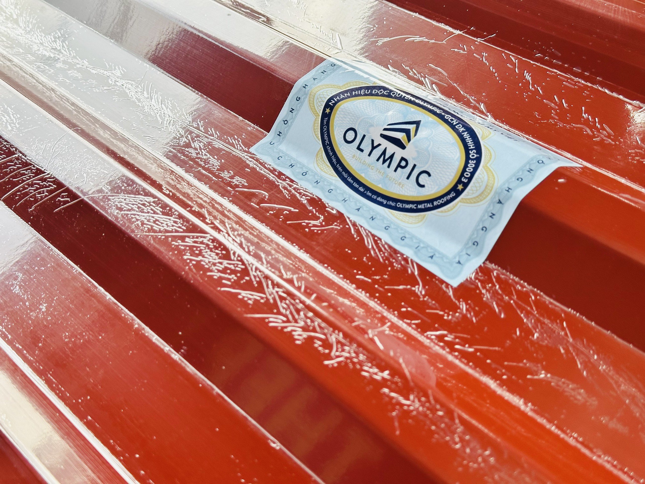 Lựa chọn tôn của thương hiệu uy tín để đảm bảo chất lượng công trình