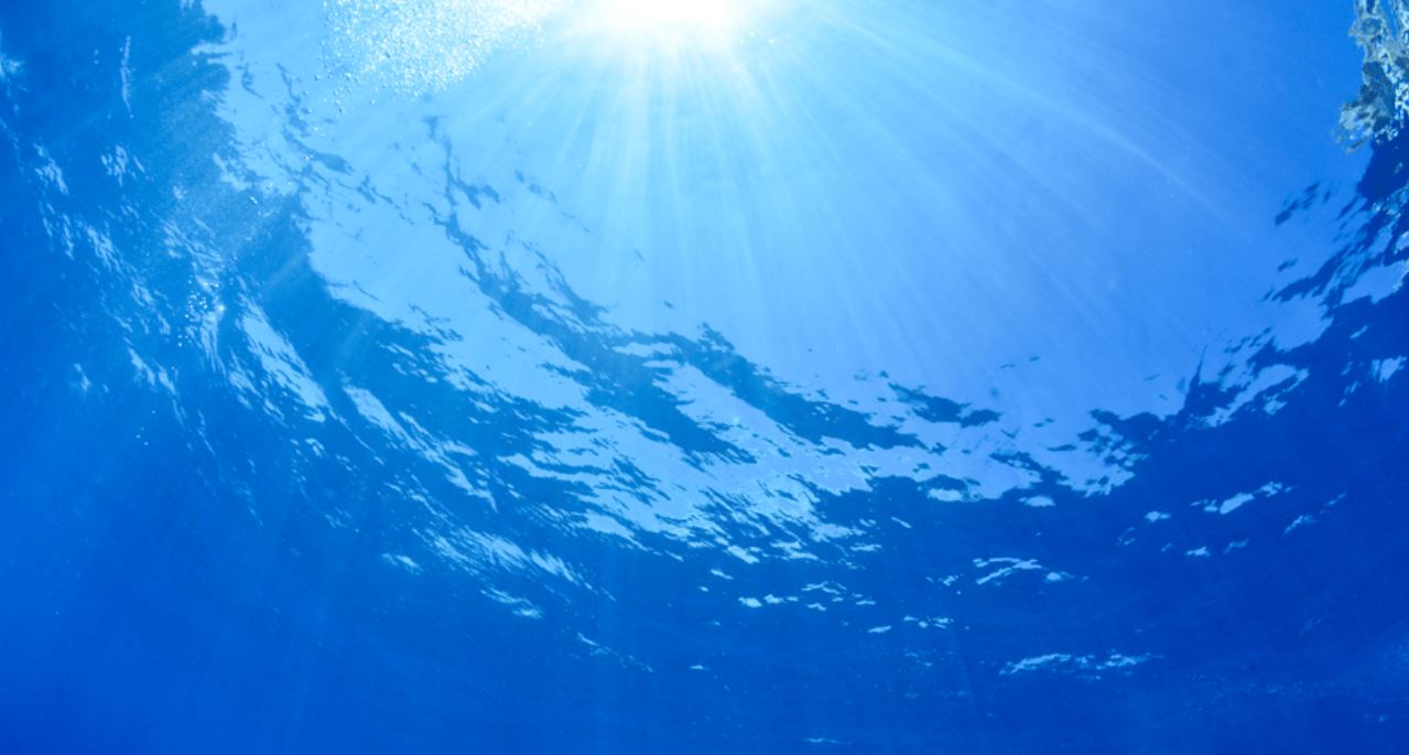 Màu xanh dương có sức mạnh làm dịu tinh thần, tăng cảm giác bình yên