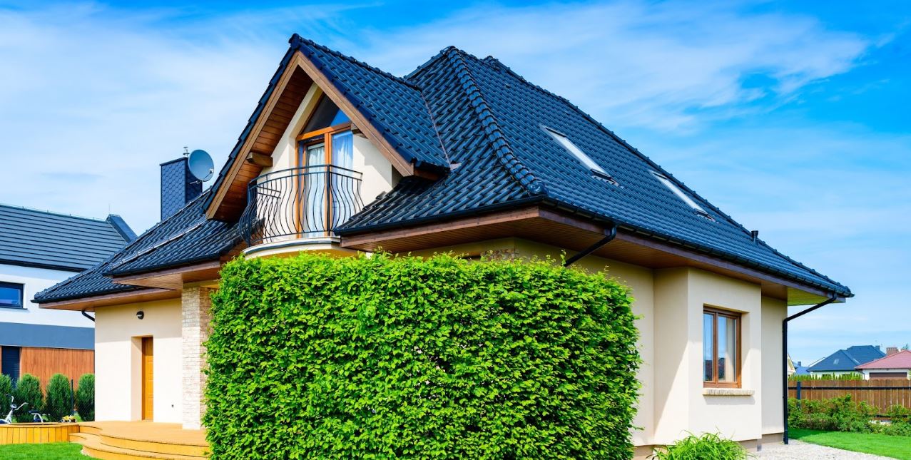 Sử dụng tôn Olympic màu xanh dương làm tăng giá trị và tính thẩm mỹ của công trình