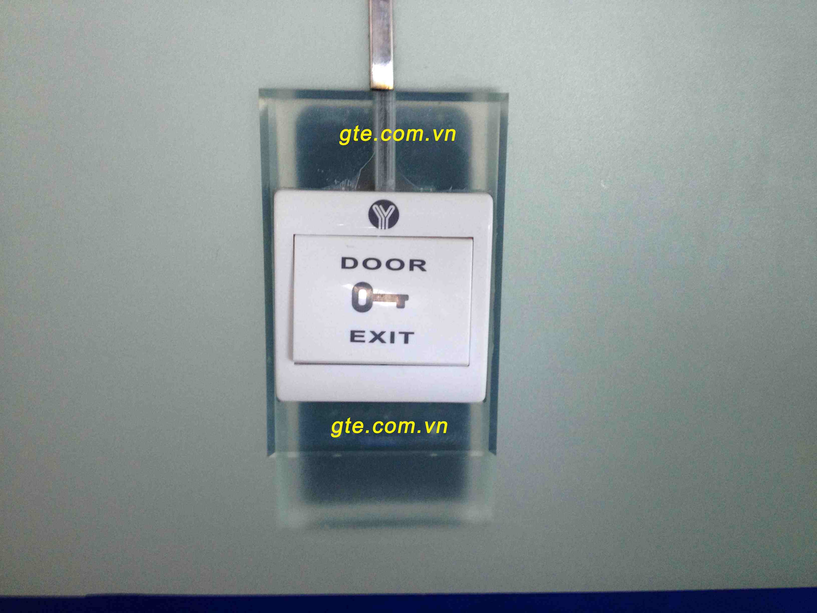 Nút bấm mở cửa dùng cho hệ thống kiêm soát ra vào