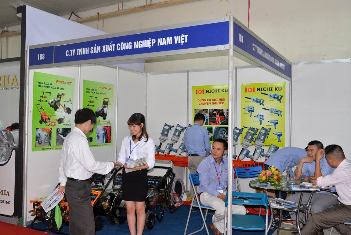cong-ty-nam-viet-tai-trien-lam-auto-expo-2015