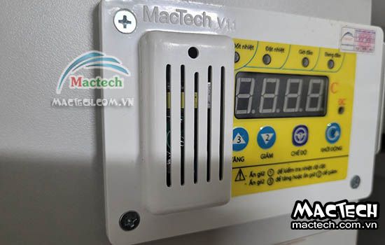 Màn hình LED trên máy ấp trứng mini Mactech