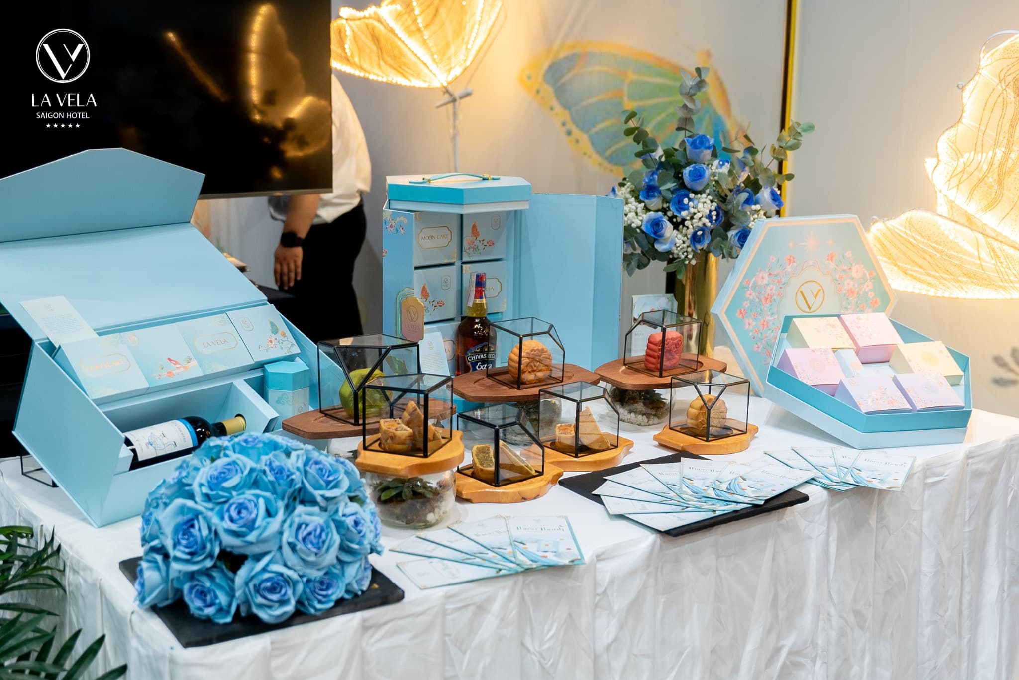 Trang Trí Trung Thu Tone Thiên Thanh Tại La Vela