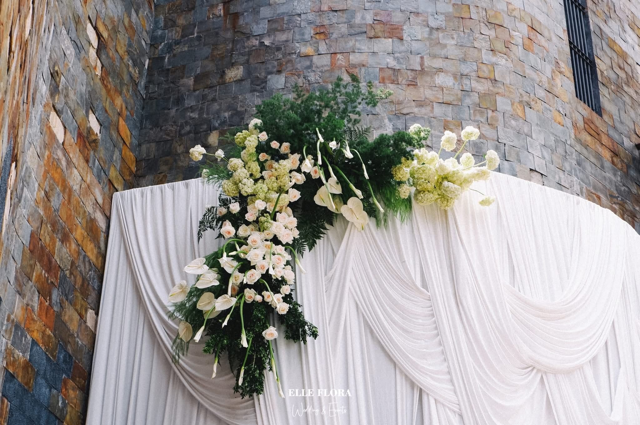 Trang trí tiệc cưới tại Lâu Đài Long Island