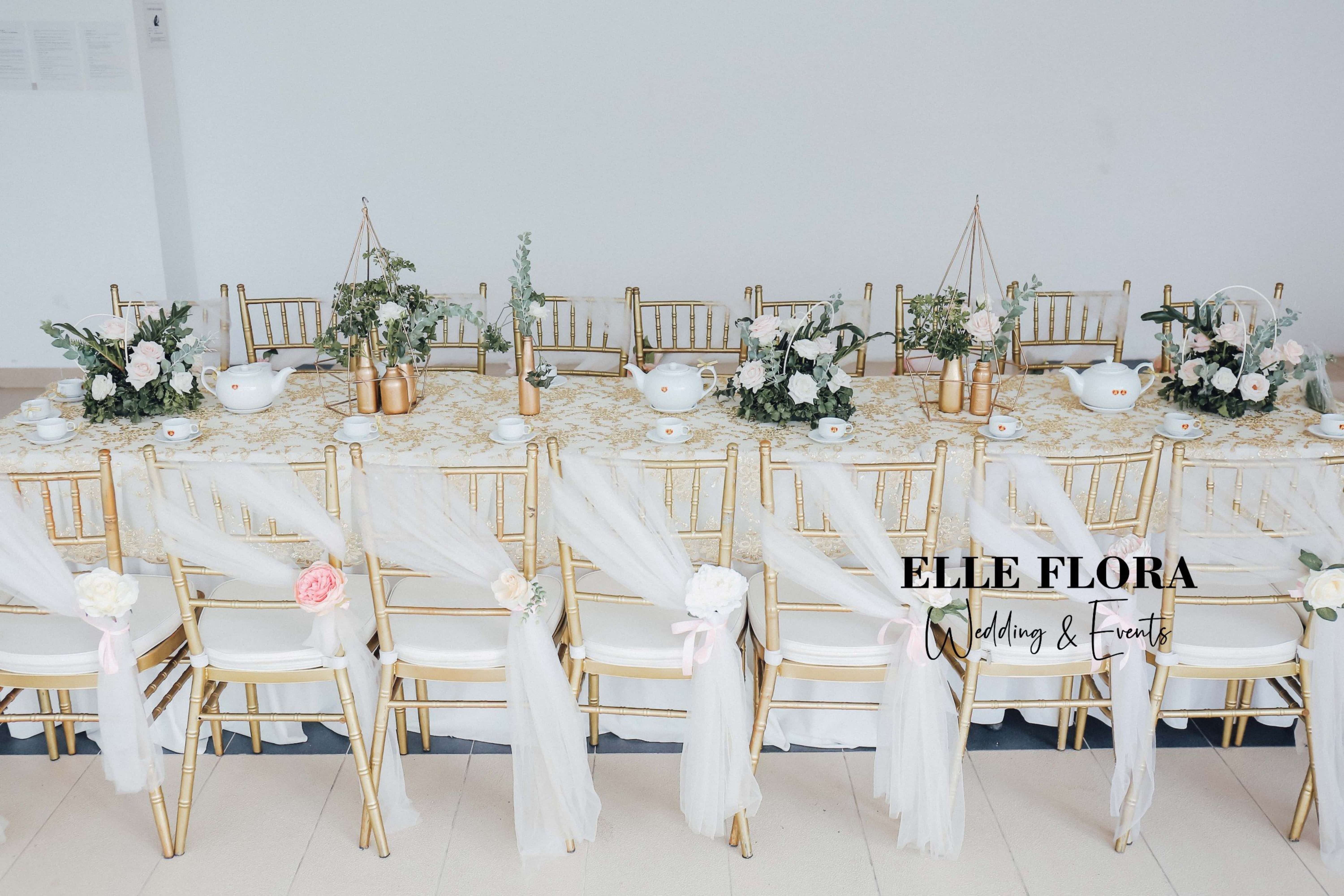 Bàn hai họ (đủ cho 12 người):