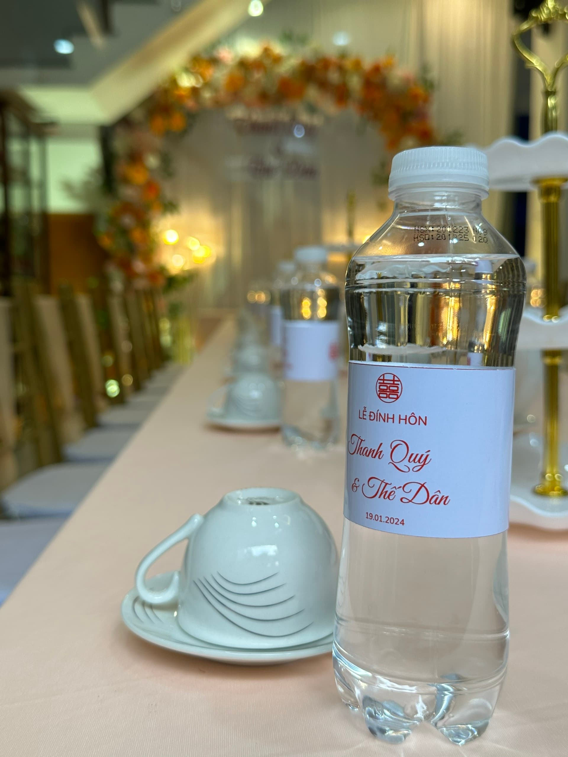 CAM NÂU CỔNG VÒM