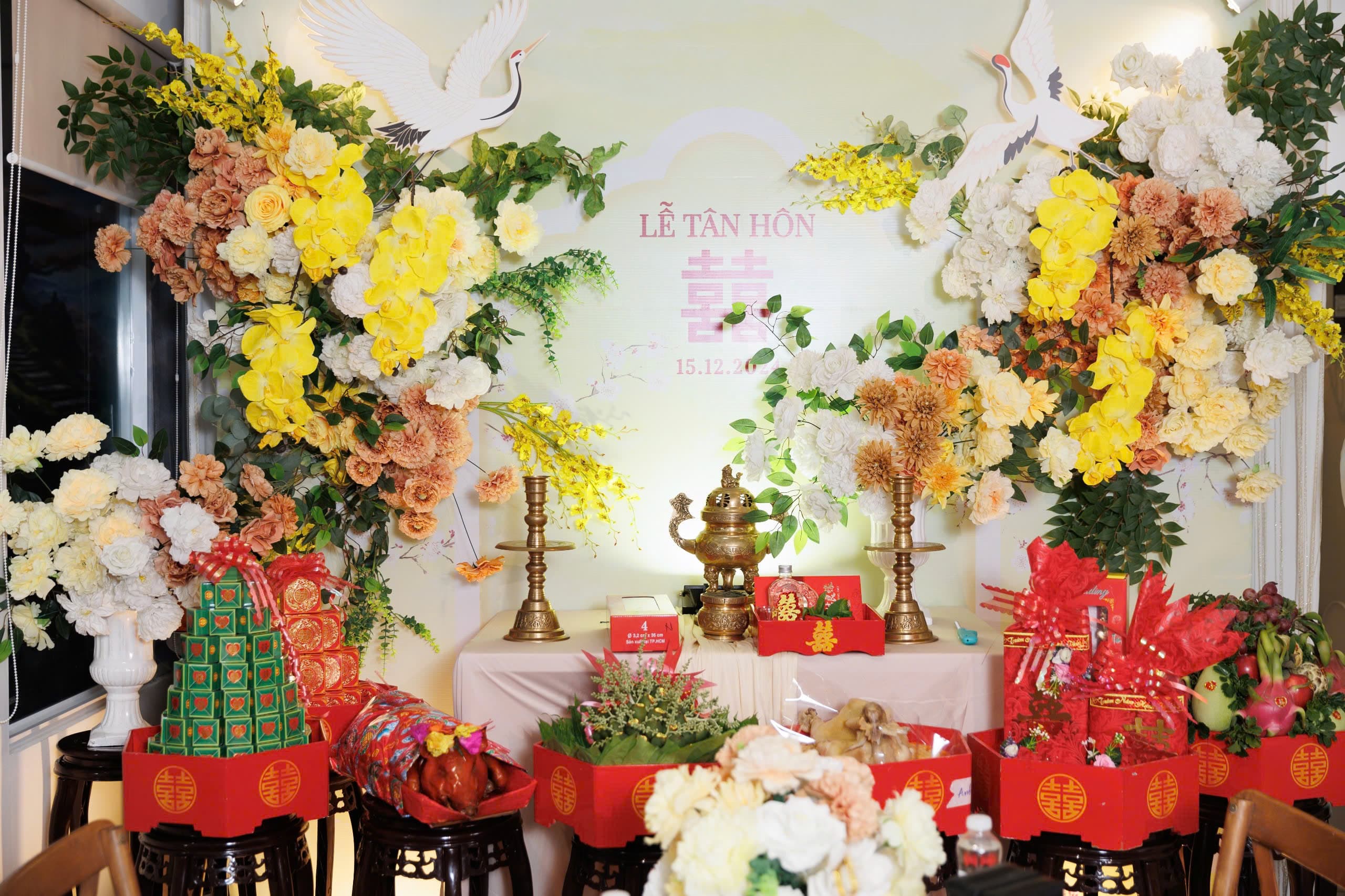 Lễ Gia Tiên – Ý Nghĩa và Cách Chuẩn Bị, Trang Trí Đẹp & Đúng Phong Tục