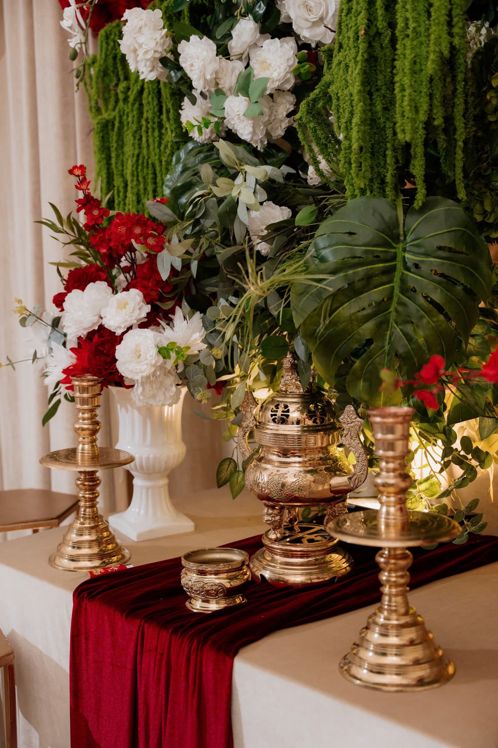 Lễ Gia Tiên – Ý Nghĩa và Cách Chuẩn Bị, Trang Trí Đẹp & Đúng Phong Tục