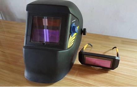 Công dụng của chiếc mặt nạ hàng điện tử ra sao