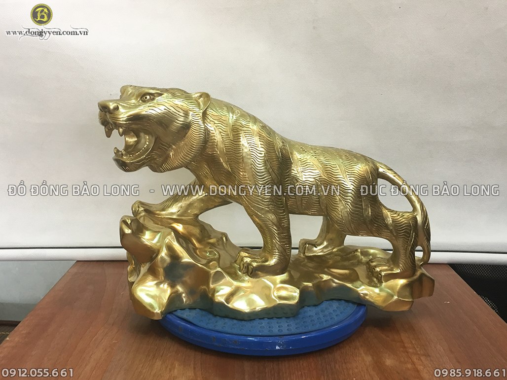 Hổ phong thủy đúc thủ công bằng đồng vàng katut dài 40cm