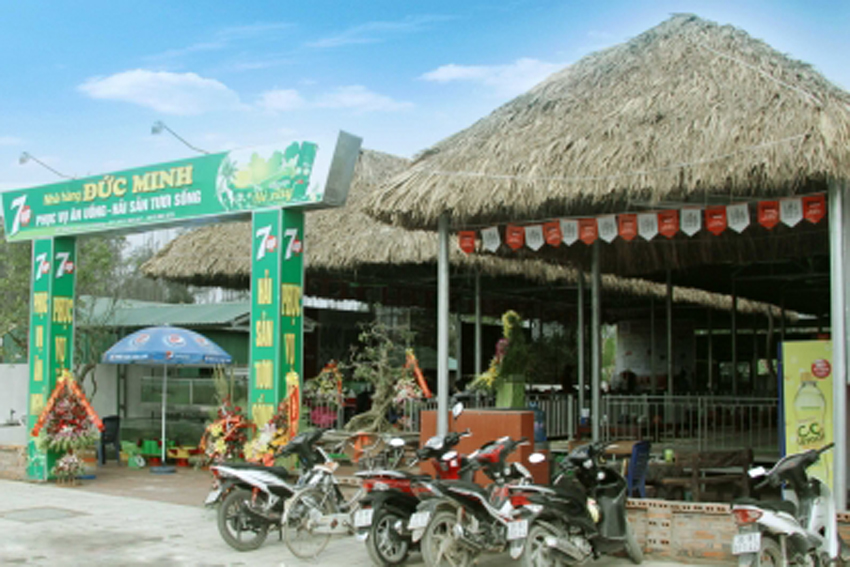 Đức Minh Restaurant mặt biển đường Hồ Xuân Hương Nha-hang-duc-minh-sam-son