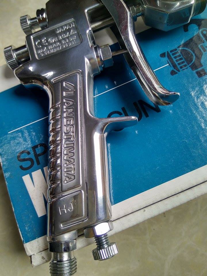 Súng phun sơn hàng giả