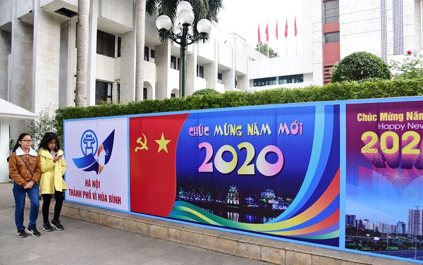 băng rôn mừng đảng mừng xuân