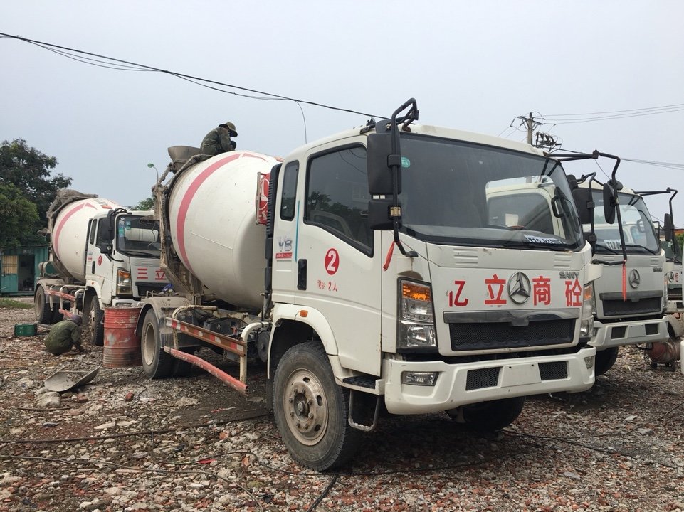 XE TRỘN HINO CŨ, XE BƠM BÊ TÔNG CŨ