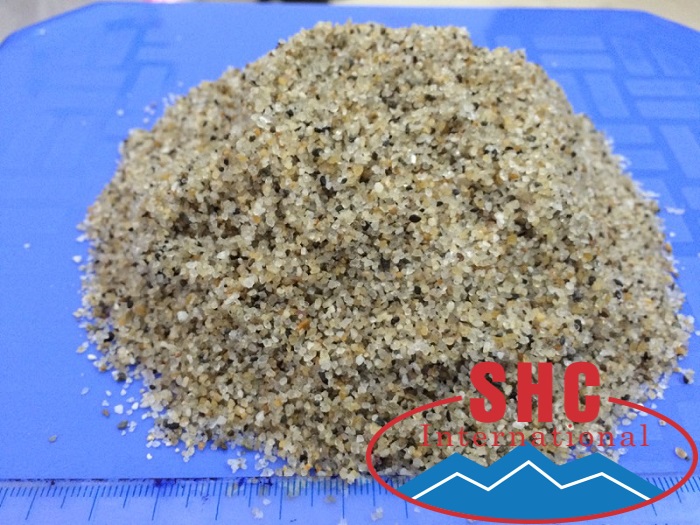 sỏi cát thạch anh