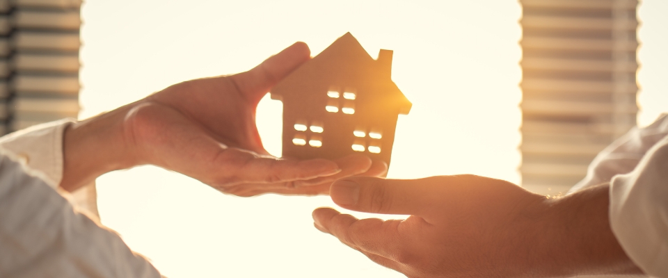 cho tặng nhà đất