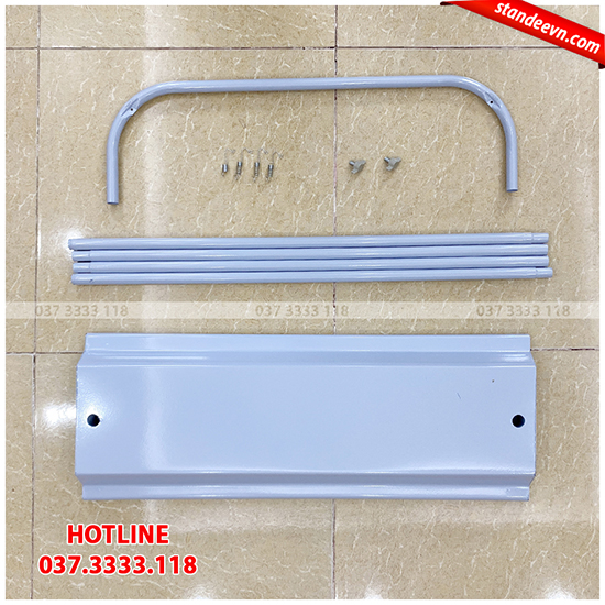 standee kiểu cửa đế sắt giá rẻ đẹp