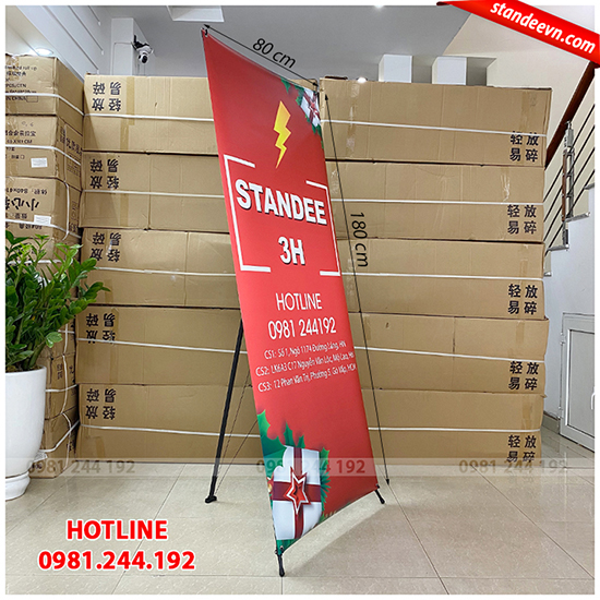 kích thước standee