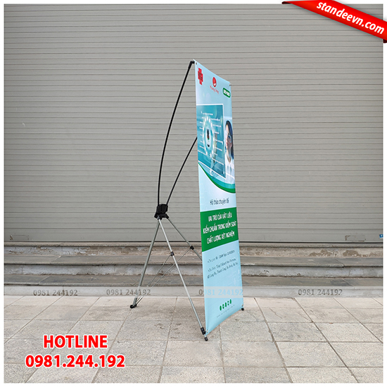 chân standee x cường lực