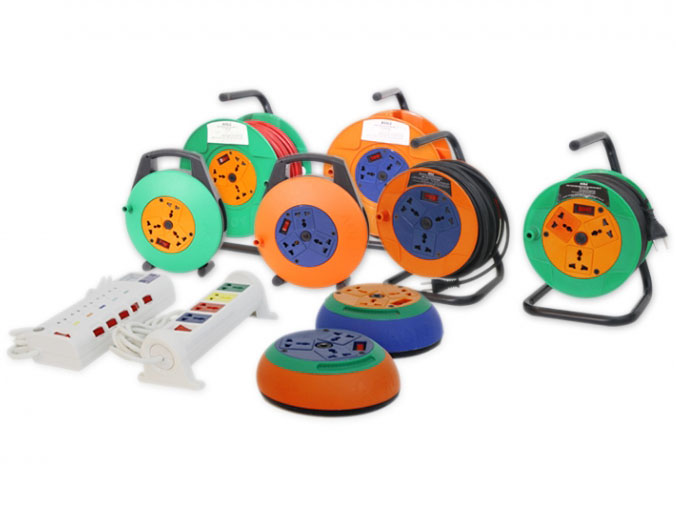 ổ cắm lioa nhật linh