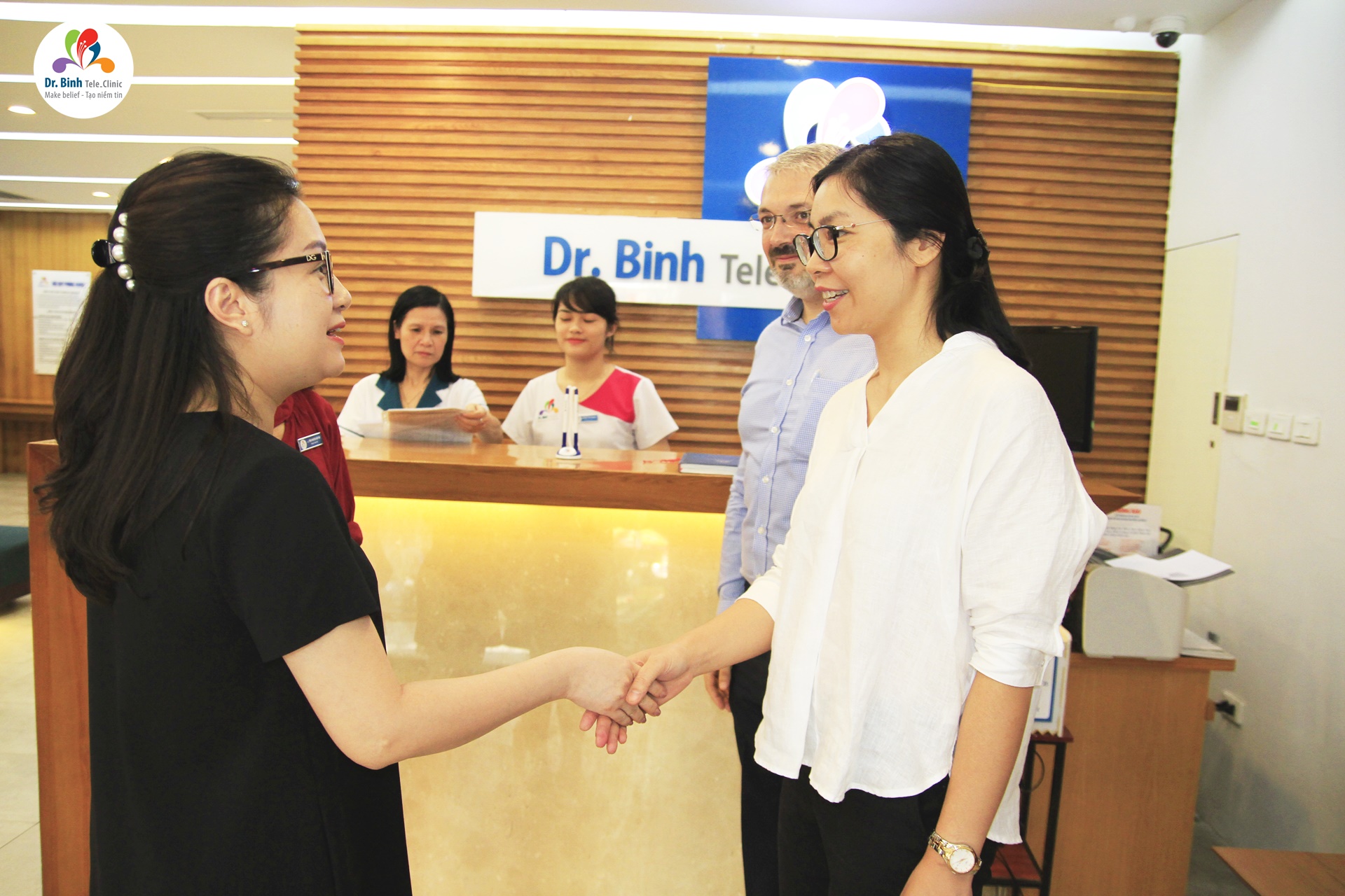 phu-trach-mang-luoi-international-sos-vietnam