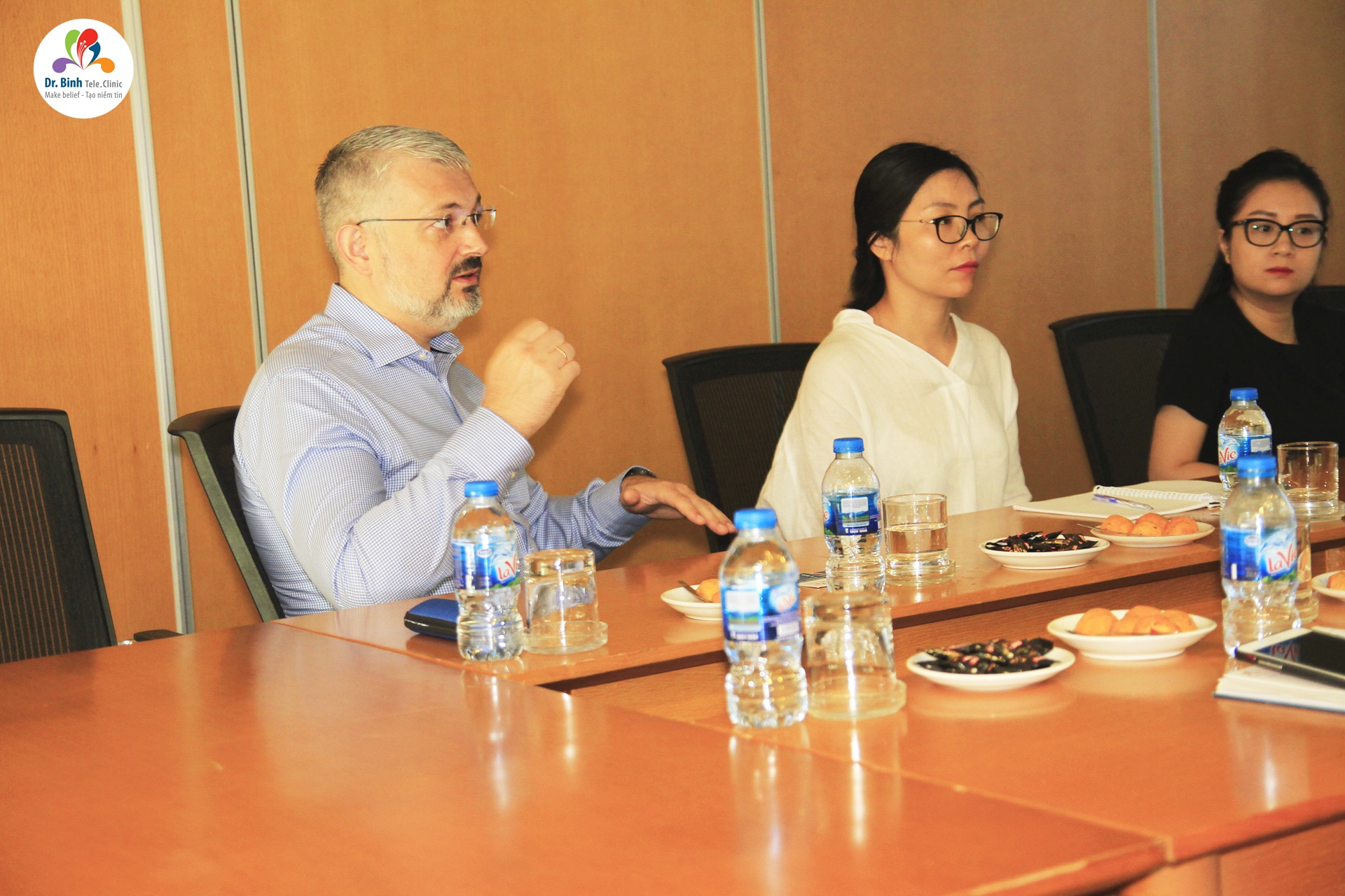 Mr-Pavlo-Lohvinov-international-sos-vietnam