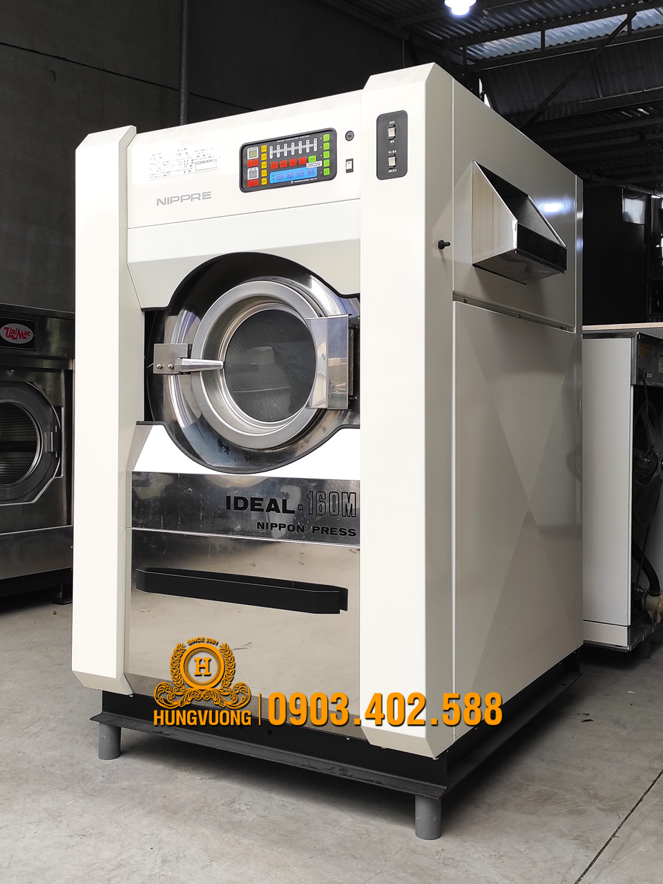 Mặt bên máy giặt công nghiệp NIPPON PRESS IDEAL-160M, 16kg, chân chống rung, biến tần, Nhật Bản