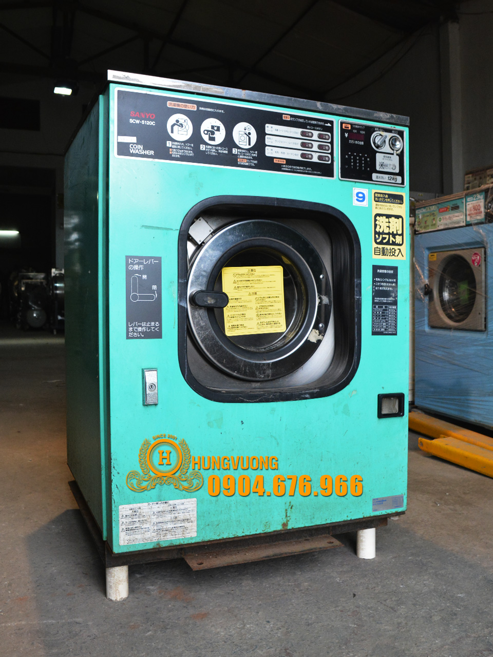 Mặt nghiêng máy giặt công nghiệp SANYO SCW 5120C, 12kg, chân chống rung, biến tần, Nhật
