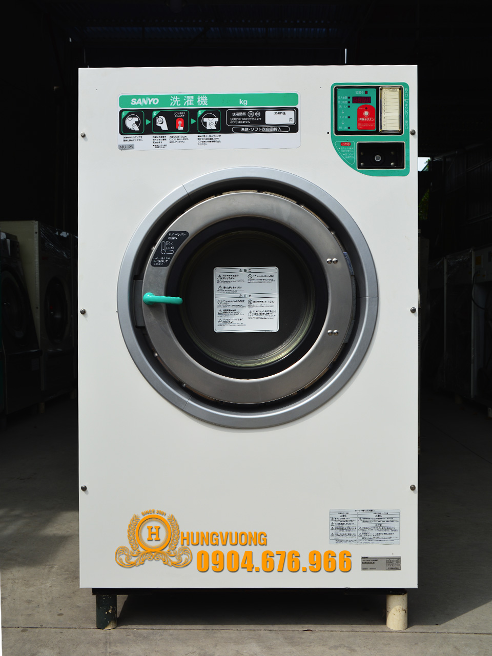 Mặt trước máy giặt công nghiệp SANYO SCW 5301FC, 30kg, chân chống rung, biến tần, Nhật Bản