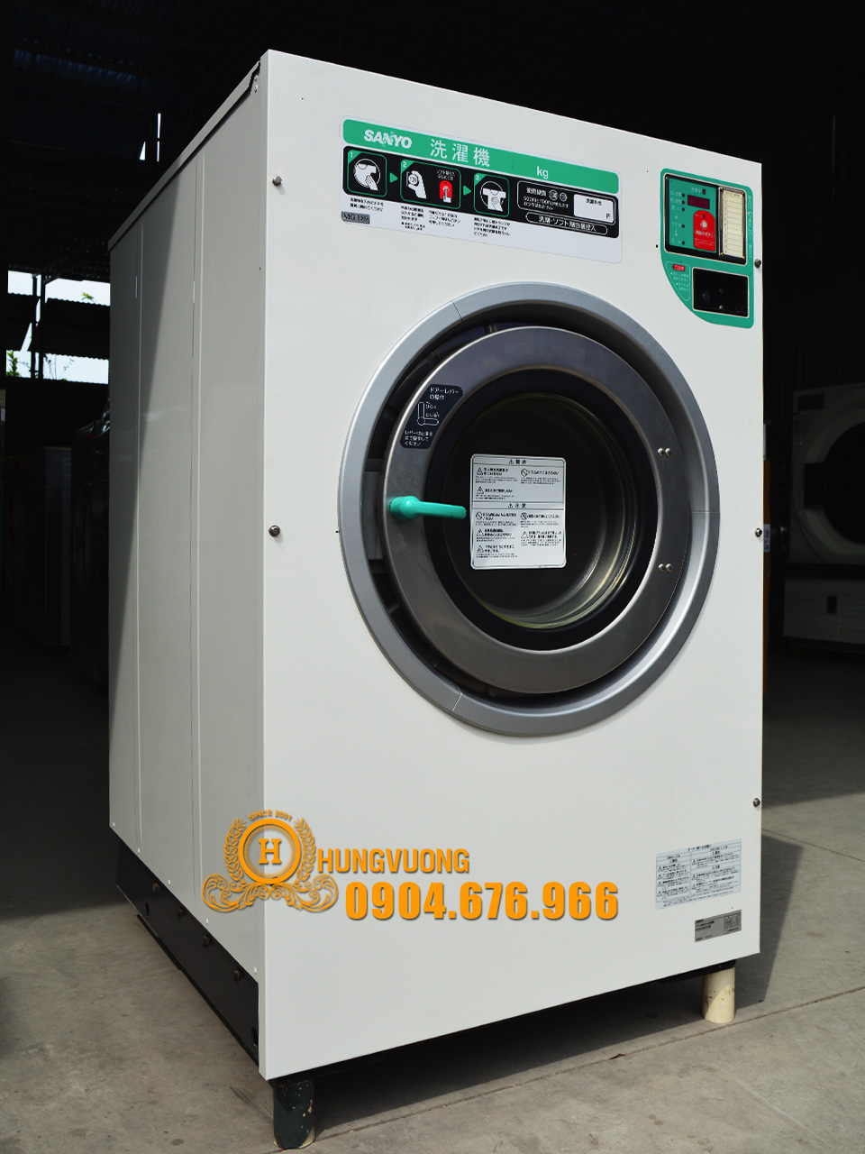 Mặt nghiêng máy giặt công nghiệp SANYO SCW 5301FC, 30kg, chân chống rung, biến tần, Nhật Bản
