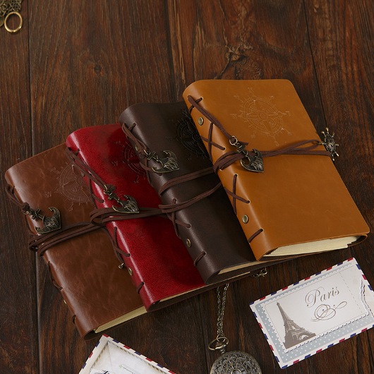 Sổ tay da khắc tuyệt đẹp tại vietgiftcenter-quà tặng sinh nhật độc đáo cho bạn trai.