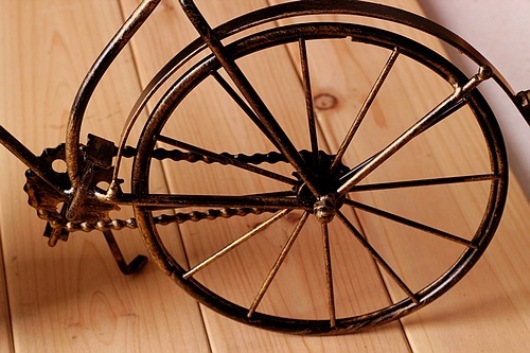 Đồng hồ để bàn cổ điển độc đáo