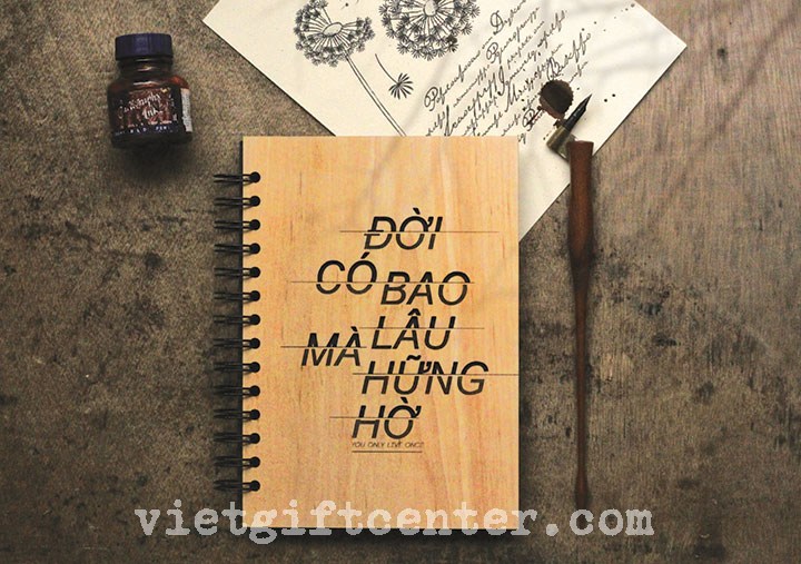 sổ tay bìa gỗ đời có bao lâu