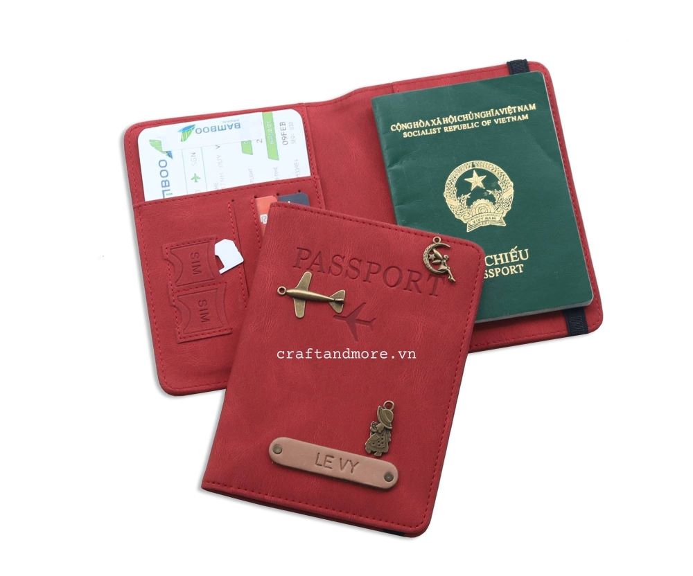 Passport case đỏ D5