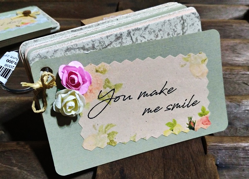 mini love card scrapbook mini