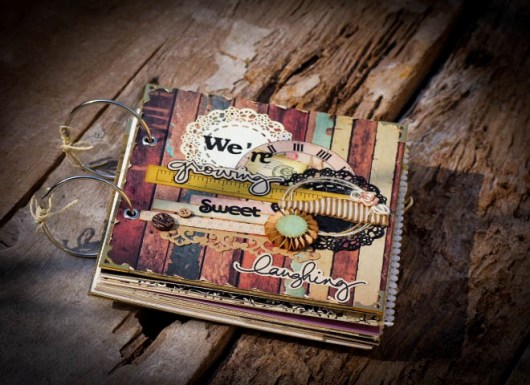 Giấy nền vintage làm scrapbook