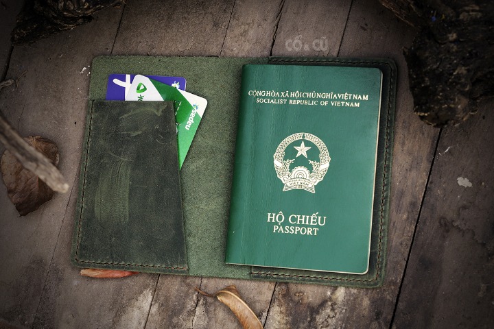 passport cover da thật