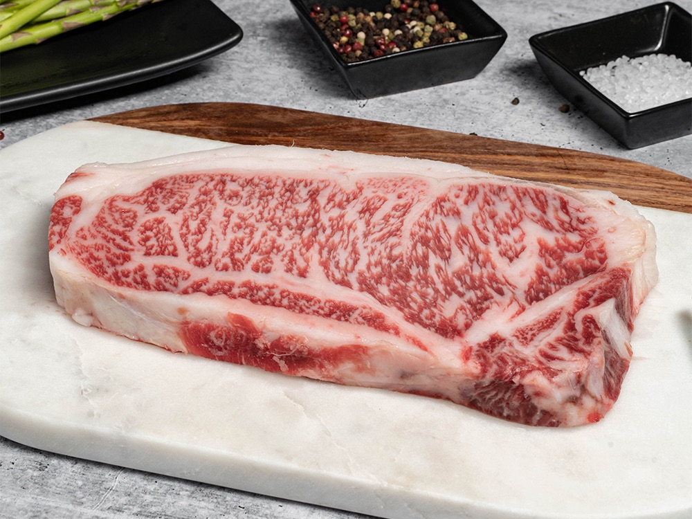 SỰ KHÁC BIỆT GIỮA BÒ KOBE VÀ BÒ WAGYU