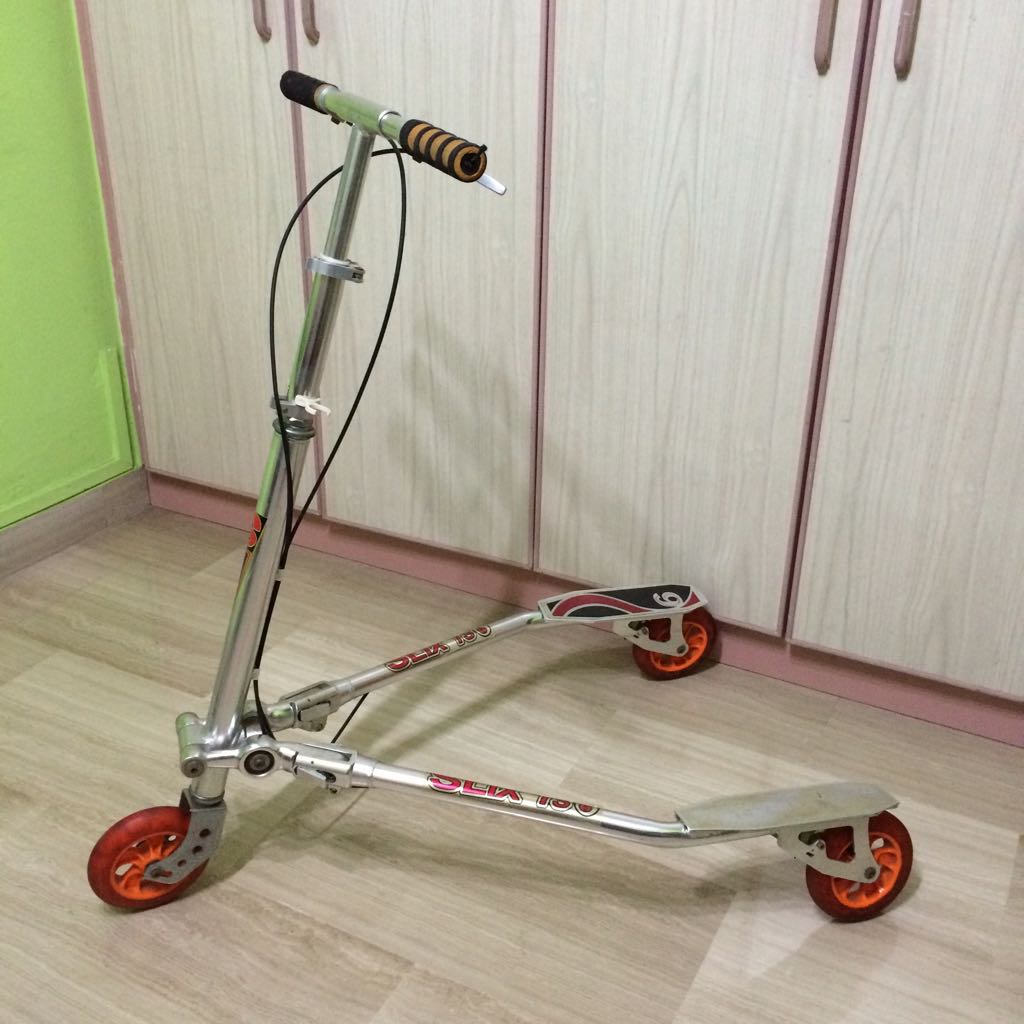 SLIX TS6 TRI SKATE - xe đạp Lắc