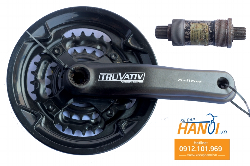 Đùi đĩa Truvativ XFlow kèm trục giữa - hàng xuất Châu Âu