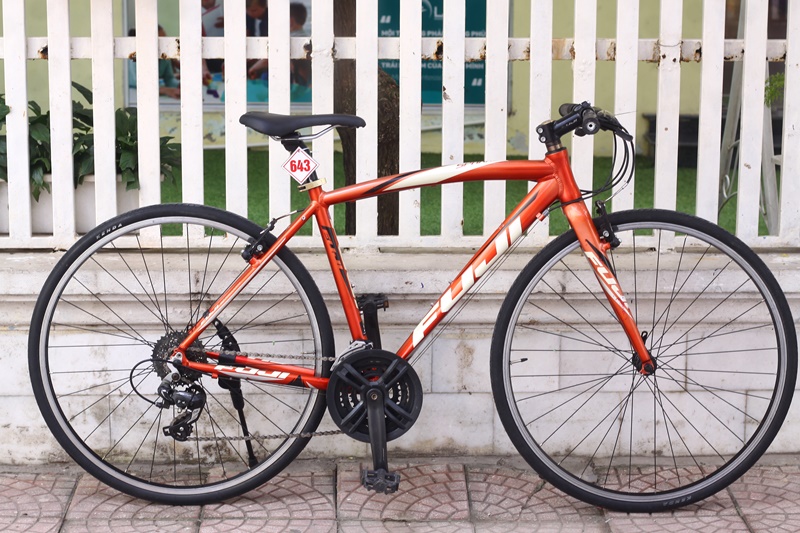 Xe đạp thể thao Touring Nhât bãi FUJI SPARROW đến từ USA