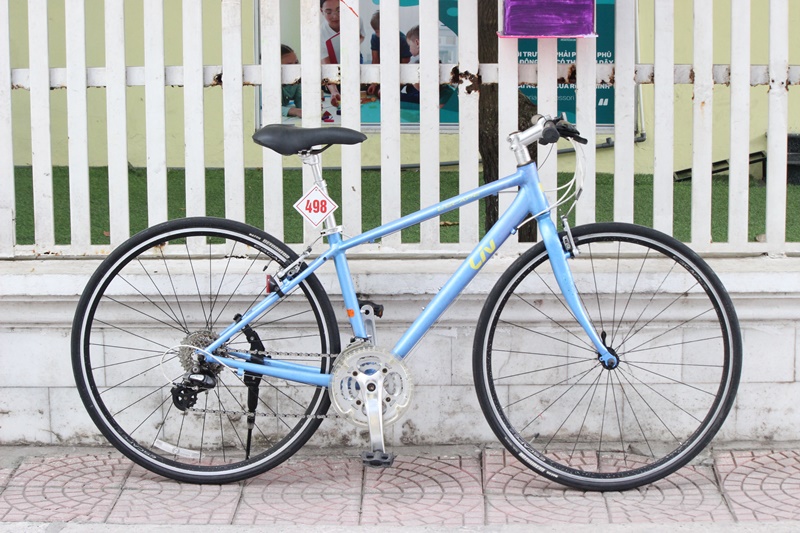 Xe đạp Touring Nhât bãi GIANT LIV ĐẾN TỪ TAIWANT